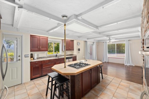 986 Porter Street, Coquitlam, BC 