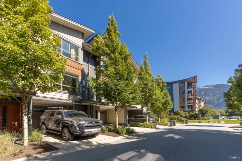 33-38684 Buckley Avenue  Squamish, BC V0N 3G0