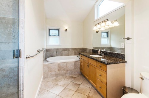 4063 33Rd Avenue W, Vancouver, BC 