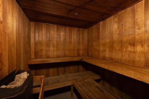 1503-928 Richards Street, Vancouver, BC 