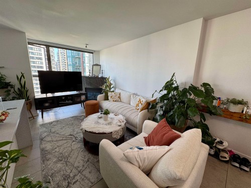 1503-928 Richards Street, Vancouver, BC 