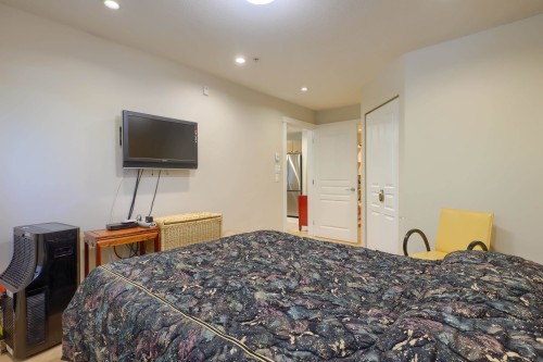 103-9500 Odlin Road, Richmond, BC 