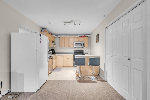 23829 Kanaka Way, Maple Ridge, BC 