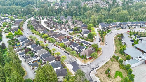 23829 Kanaka Way, Maple Ridge, BC 