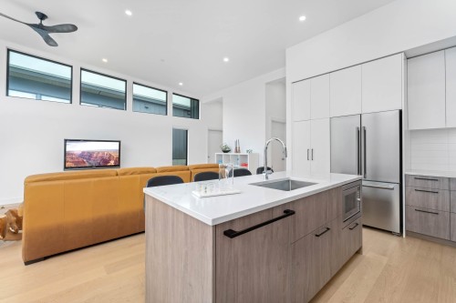 7-4000 Sunstone Way, Pemberton, BC 