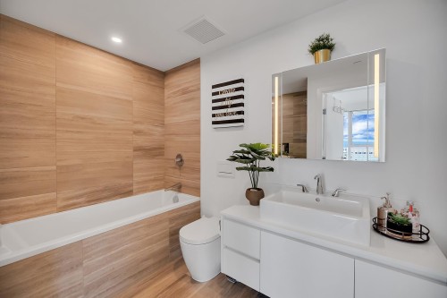 3602-1480 Howe Street, Vancouver, BC 