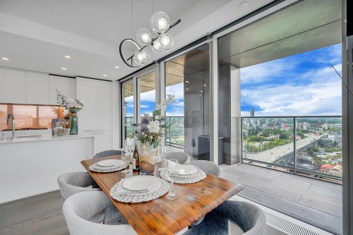 3602-1480 Howe Street, Vancouver, BC 