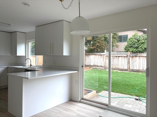 1047 Cornwall Drive, Port Coquitlam, BC 