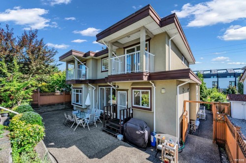 648 3Rd Street E, North Vancouver, BC 