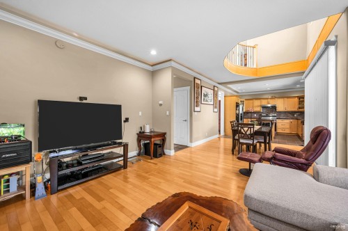 648 3Rd Street E, North Vancouver, BC 