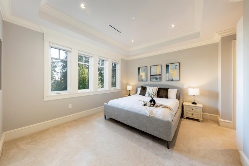 3981 35Th Avenue W, Vancouver, BC 