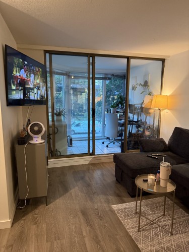 305-888 Pacific Avenue  Vancouver, BC V6Z 2S6