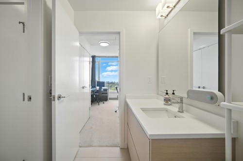 1106-8850 University Crescent, Burnaby, BC 