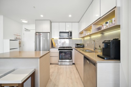 1106-8850 University Crescent, Burnaby, BC 