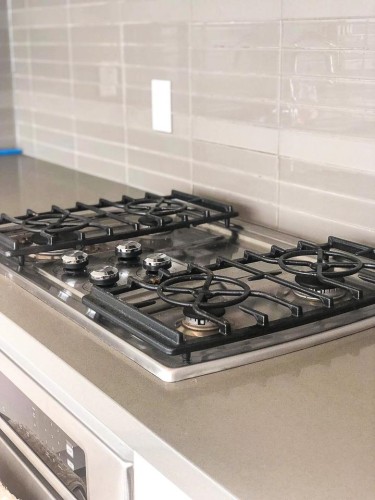 903-4880 Bennett Street, Burnaby, BC 