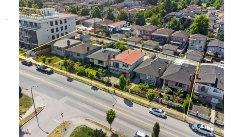 2392 33Rd Avenue E, Vancouver, BC 