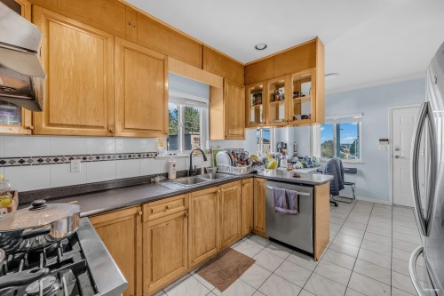 180 62Nd Avenue E, Vancouver, BC 