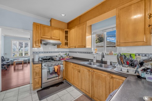 180 62Nd Avenue E, Vancouver, BC 