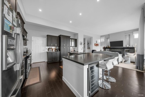 1504 Dayton Street, Coquitlam, BC 