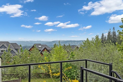 1504 Dayton Street, Coquitlam, BC 