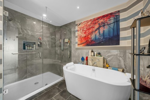 1504 Dayton Street, Coquitlam, BC 