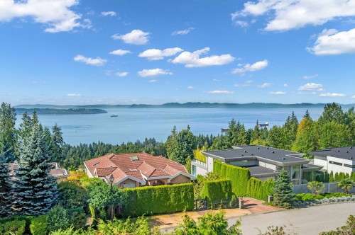 2662 Chelsea Place, West Vancouver, BC 