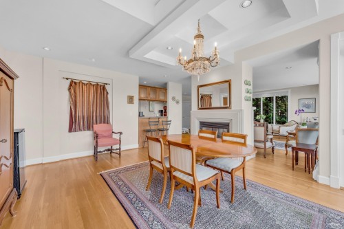 574 St. Andrews Place, West Vancouver, BC 