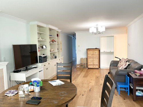 4A-338 Taylor Way, West Vancouver, BC 