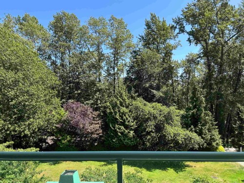 4A-338 Taylor Way, West Vancouver, BC 