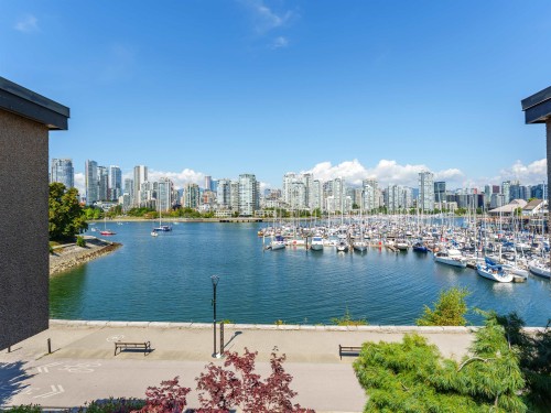 774 Millbank, Vancouver, BC 