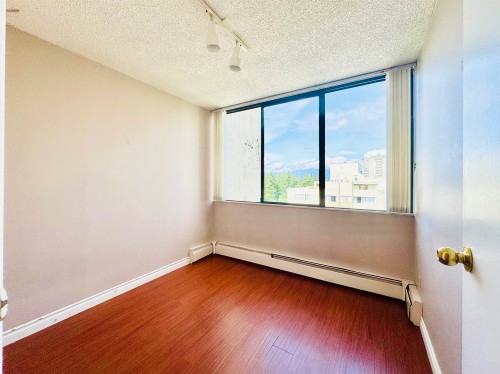 1704-4105 Maywood Street, Burnaby, BC 