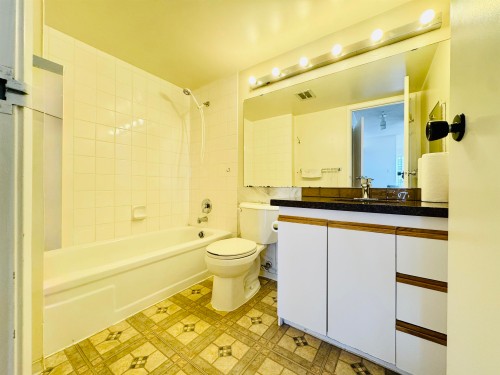 1704-4105 Maywood Street, Burnaby, BC 