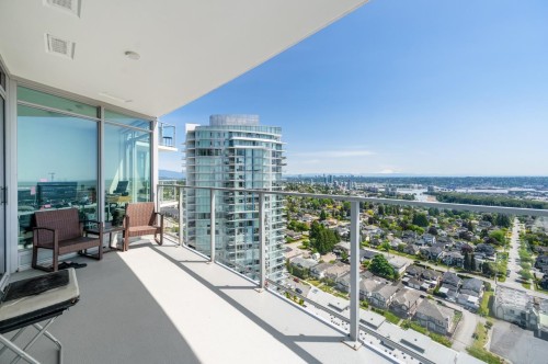 2307-7683 Park Crescent, Burnaby, BC 