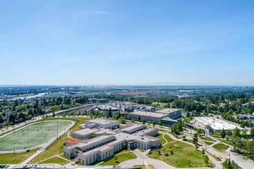 2307-7683 Park Crescent, Burnaby, BC 