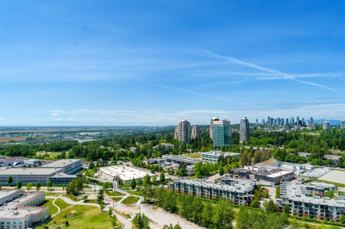 2307-7683 Park Crescent, Burnaby, BC 