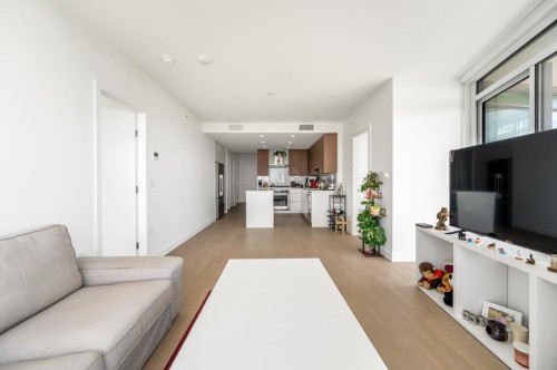 2307-7683 Park Crescent, Burnaby, BC 