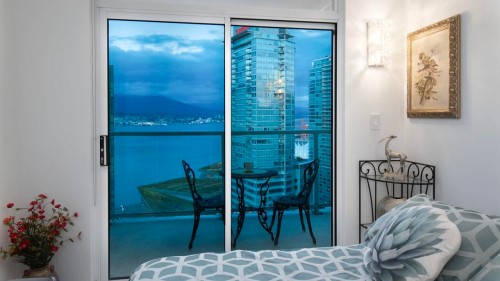 3306-1111 Pender Street W, Vancouver, BC 