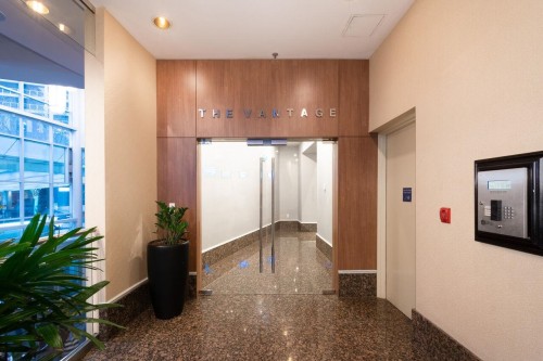 3306-1111 Pender Street W, Vancouver, BC 