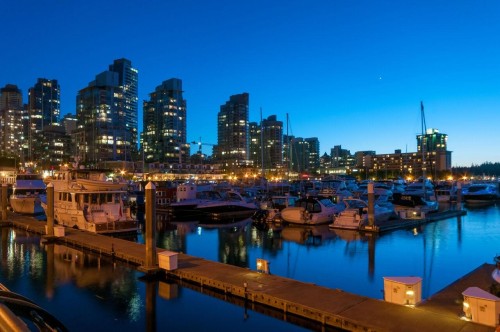 3306-1111 Pender Street W, Vancouver, BC 