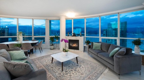 3306-1111 Pender Street W, Vancouver, BC 