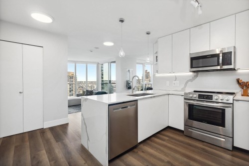 2406-1155 Seymour Street, Vancouver, BC 