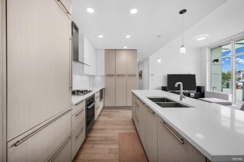 604-5077 Cambie Street, Vancouver, BC 