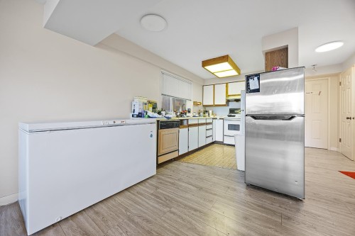 3848 38Th Avenue W, Vancouver, BC 