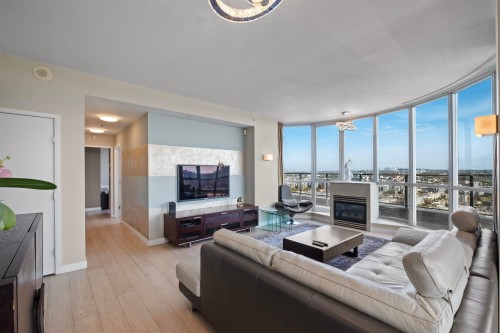 4201-1408 Strathmore Mews, Vancouver, BC 