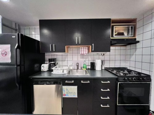 308-933 Seymour Street, Vancouver, BC 