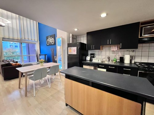 308-933 Seymour Street, Vancouver, BC 