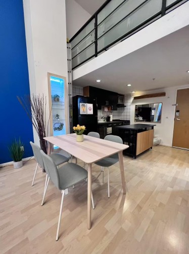 308-933 Seymour Street, Vancouver, BC 