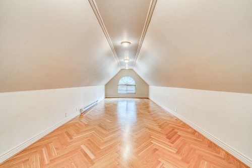 5471 Garrison Road, Richmond, BC 