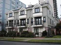 1-1137 Barclay Street  Vancouver, BC V6E 1G8