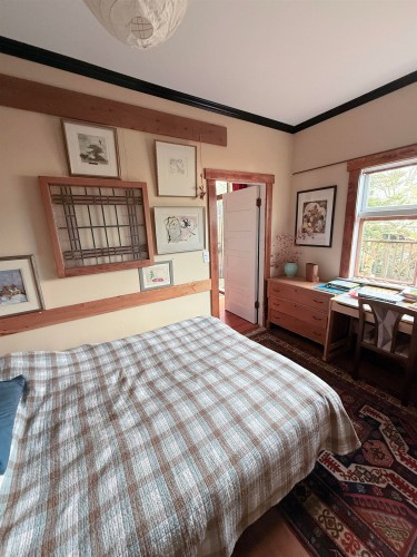 3813 15Th Avenue W, Vancouver, BC 